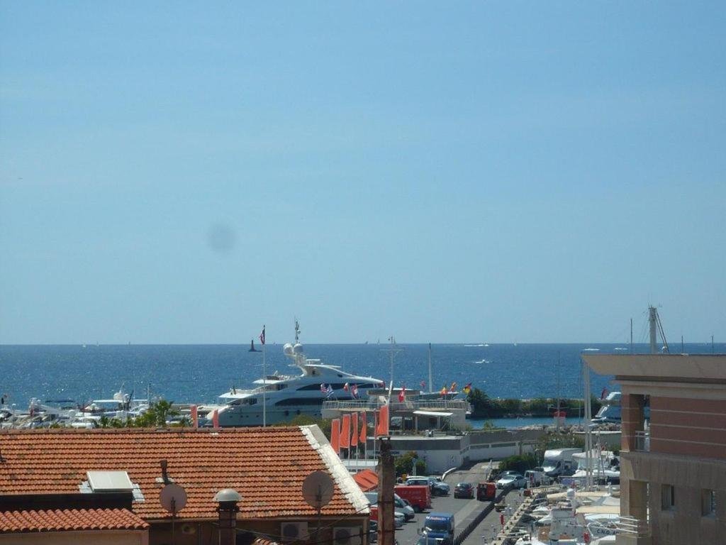 Charmant 2P Vue Mer Face Au Port De Golfe Juan Eksteriør bilde
